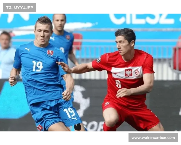 欧洲杯预选赛上半场激战达达里多次制造险情斯洛伐克暂与卢森堡互交白卷